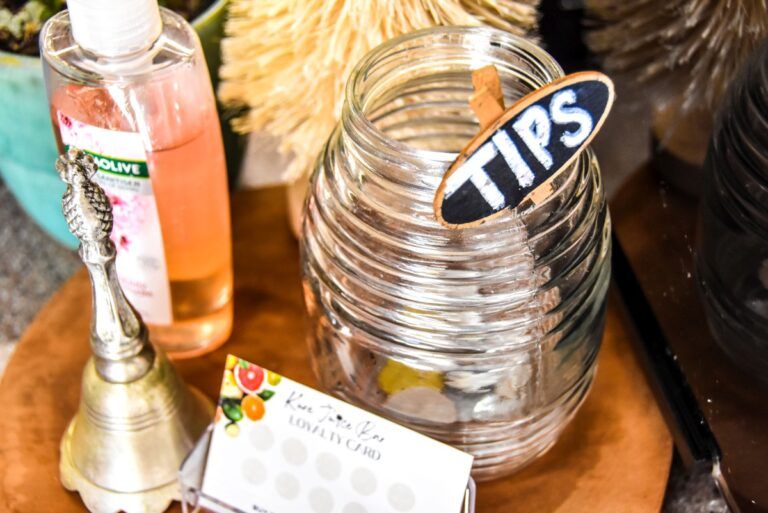 Samoa Tipping & Tax Guide for Travellers