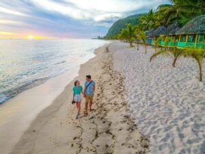 10 Most Romantic Things to Do on Upolu for Couples ❤️
