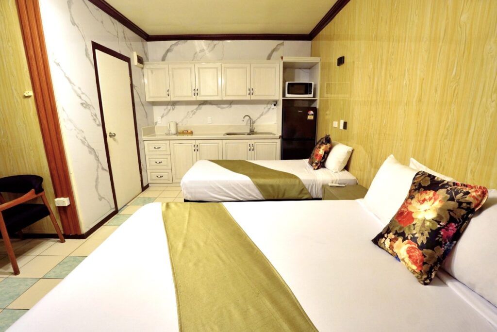 20 Best Family Resorts & Accommodations in Upolu [2025]
