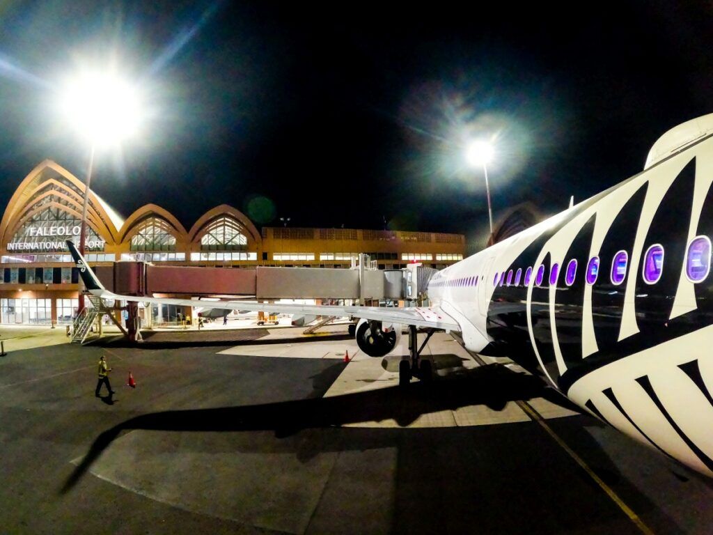 Upolu Transport Guide: 11 Ways to Get to (& Around) Upolu