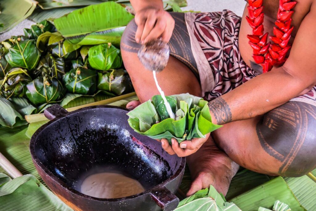 The Food Guide to Upolu: Places to Eat & Food Tours 🥥 [2023]