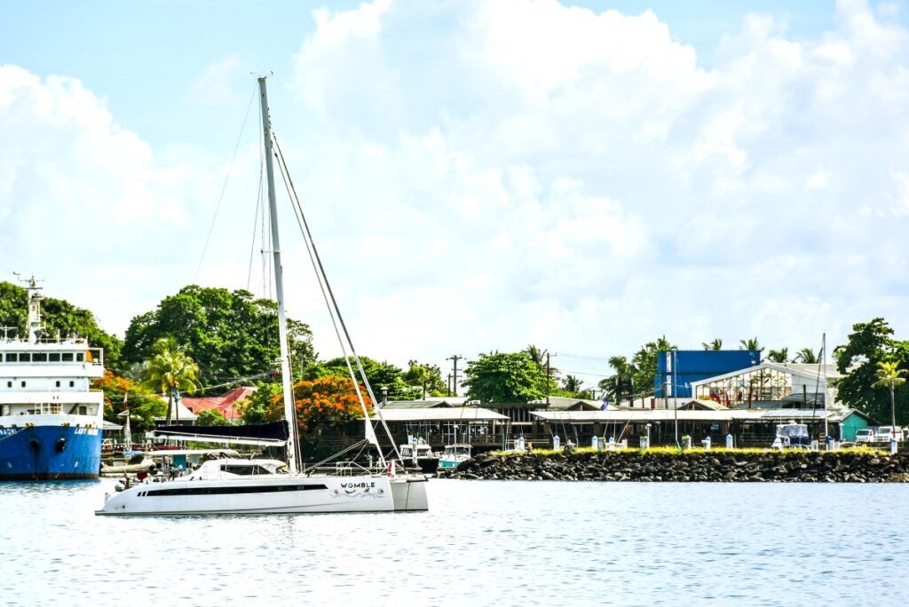 Upolu Transport Guide: 11 Ways to Get to (& Around) Upolu