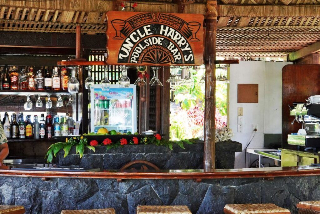The Guide to Apia & Upolu Nightlife + 5 Things to Do on Upolu at Night 🌟