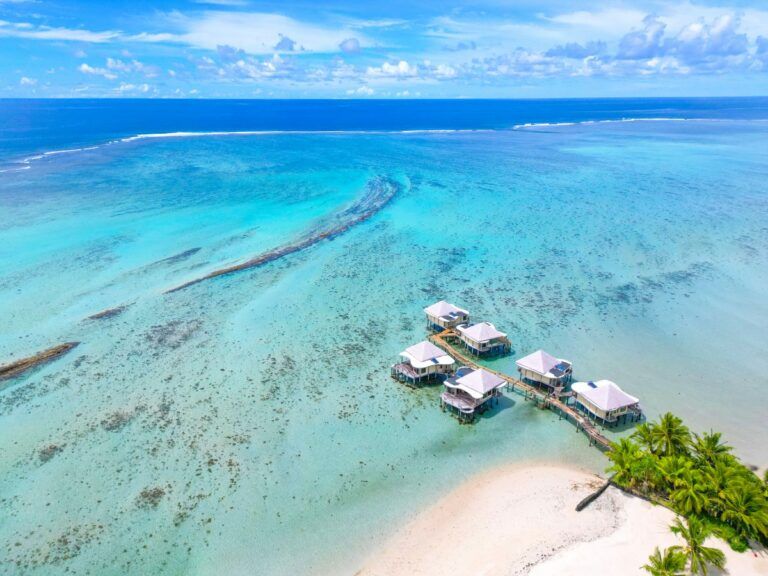 5 Best Overwater Bungalows in Samoa 💦 [2023]