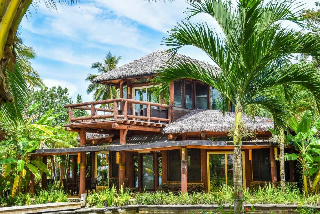 Where to Stay on Upolu: The BEST Upolu Accommodations [2023]