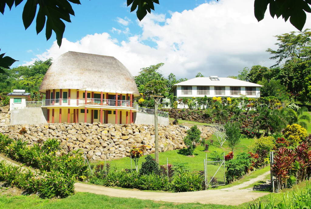 10 Best Places to Experience Yoga in Samoa ???? [2023]