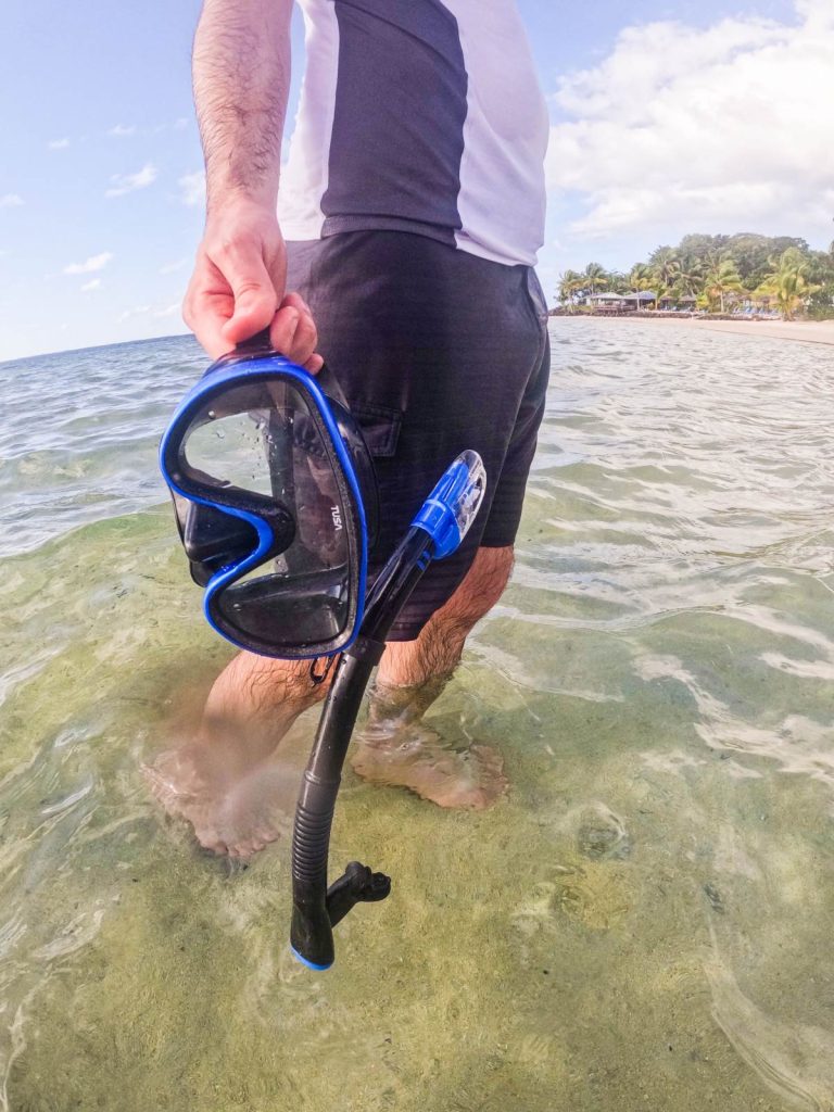 20 Essentials You NEED to Pack for Samoa ????