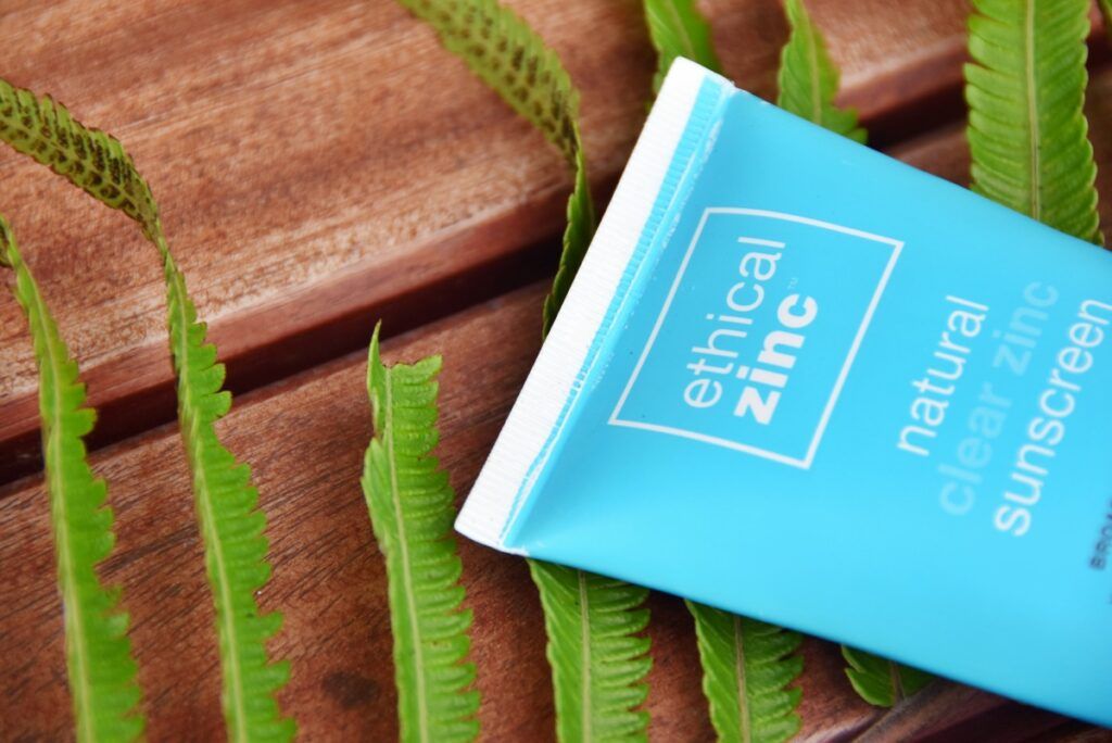 10 Best (& Reef-Safe) Sunscreens for Samoa 🧴 [2025]